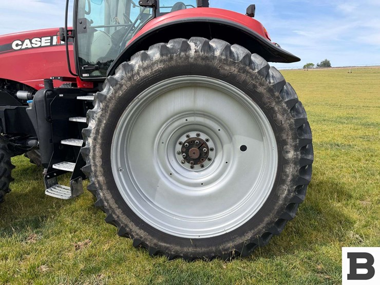 2014-case-ih-magnum-290-image-30