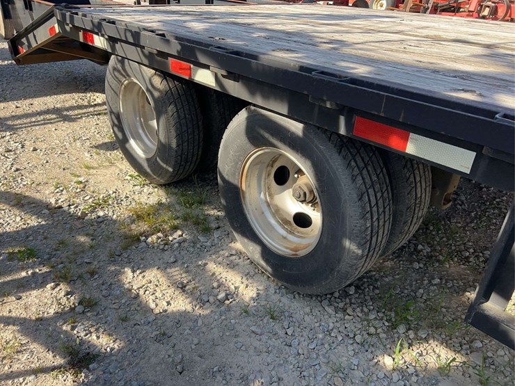 2011-sure-trac-pintle-hitch-trailer-with-rams,-twin-jacks,-st235/80r16-tires,-vin--5jwtu2523b1033735-image-6