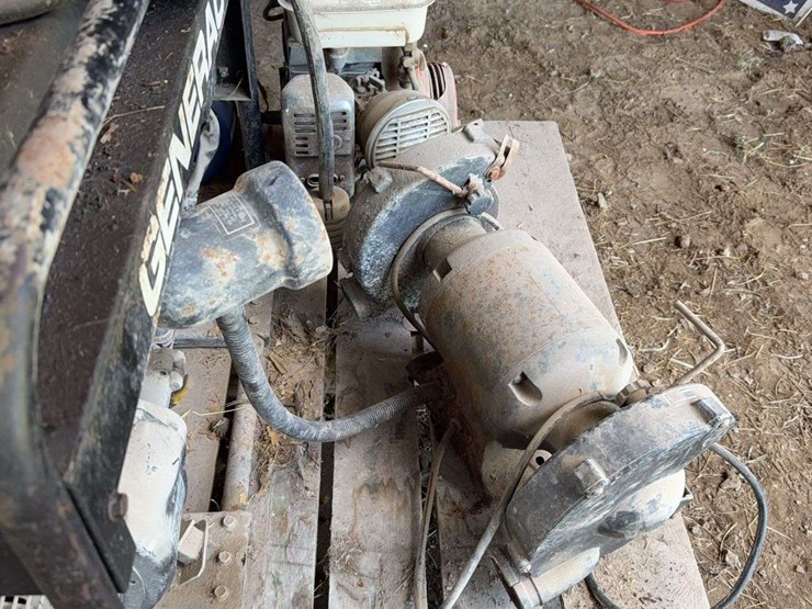 generac-generator,-honda-350-engine,-8''-bench-grinder-image-6