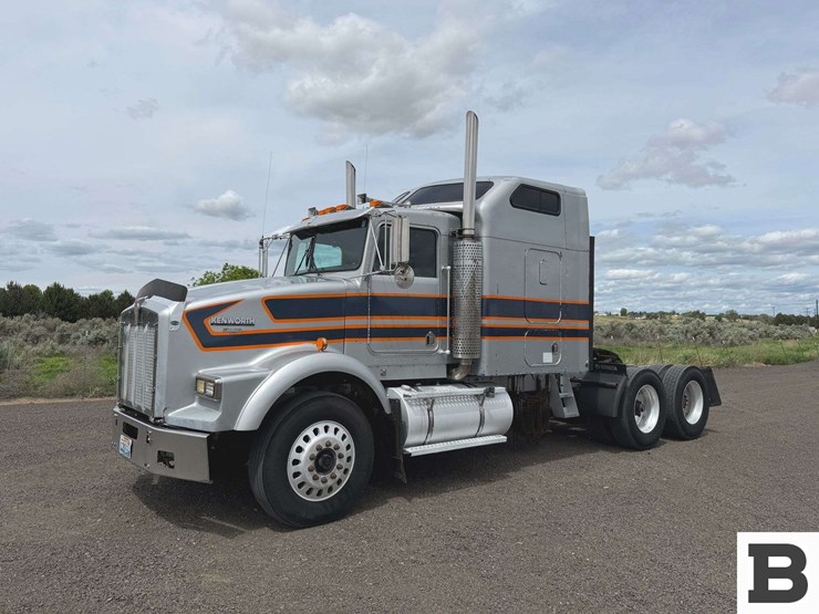 1993-kenworth-t800-image-1