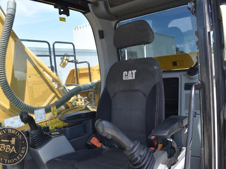 2019-caterpillar-336-image-59