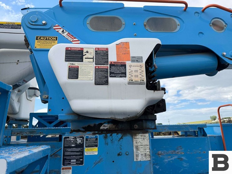 2013-altec-am55-image-16