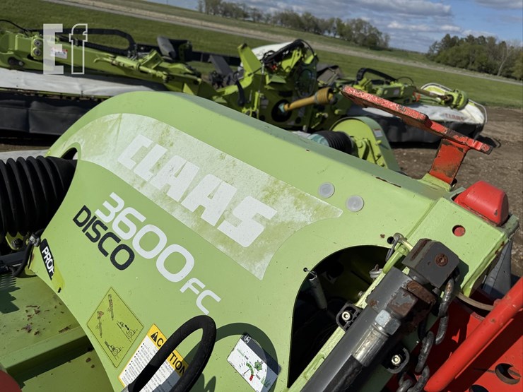 2015-claas-disco-3600fc-image-59