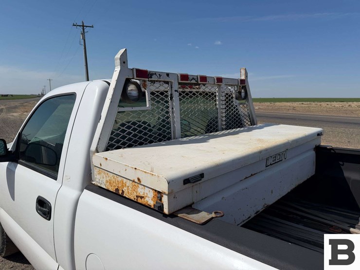 2005-chevrolet-silverado-1500-image-12