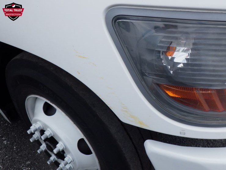 2019-hino-338-image-6