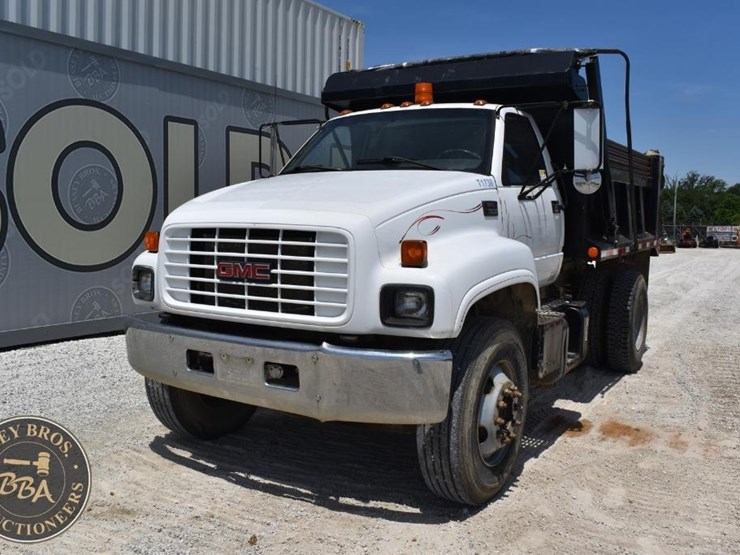 1999-gmc-topkick-c7500-image-2