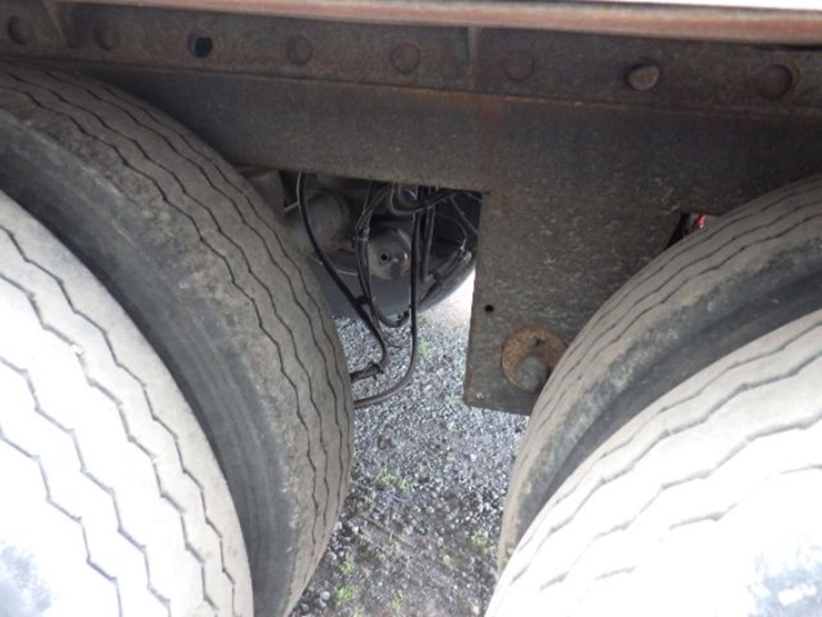 2016-utility-3000r-image-15