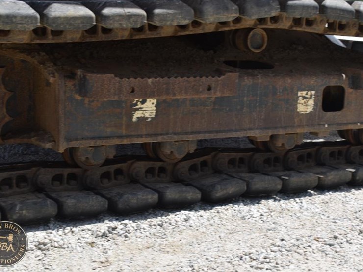 2020-komatsu-pc88mr-10-image-47