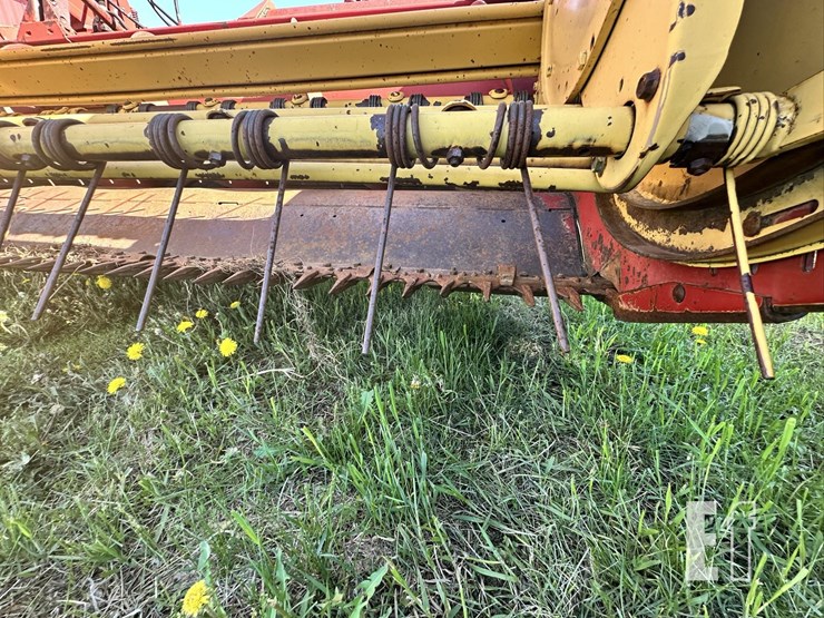 new-holland-116-image-24
