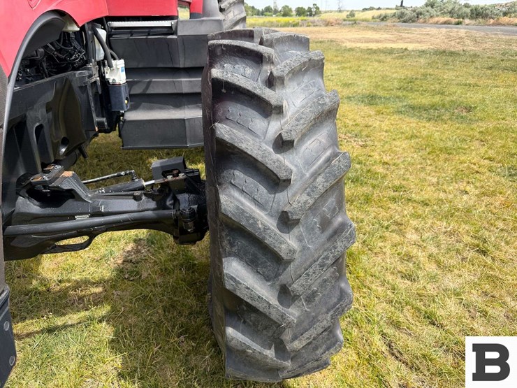2010-case-ih-magnum-180-image-17