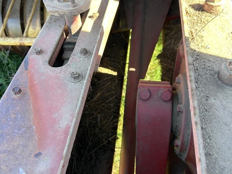 new-holland-269-image-26