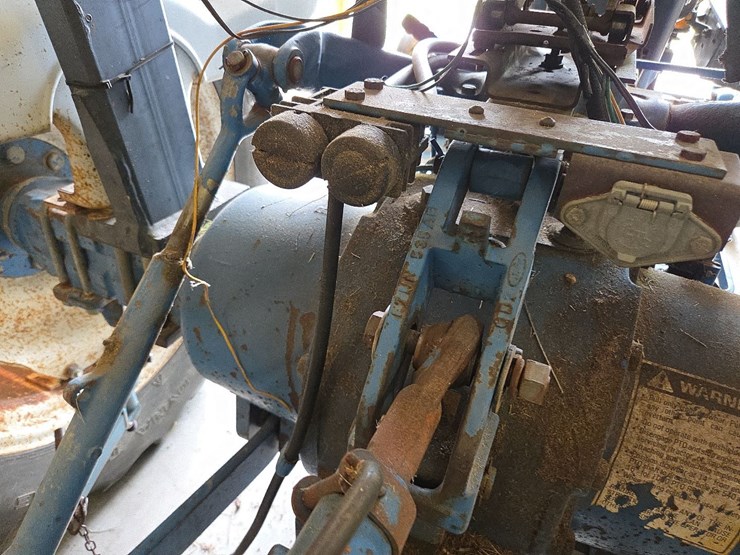 ford-4630-tractor-image-14