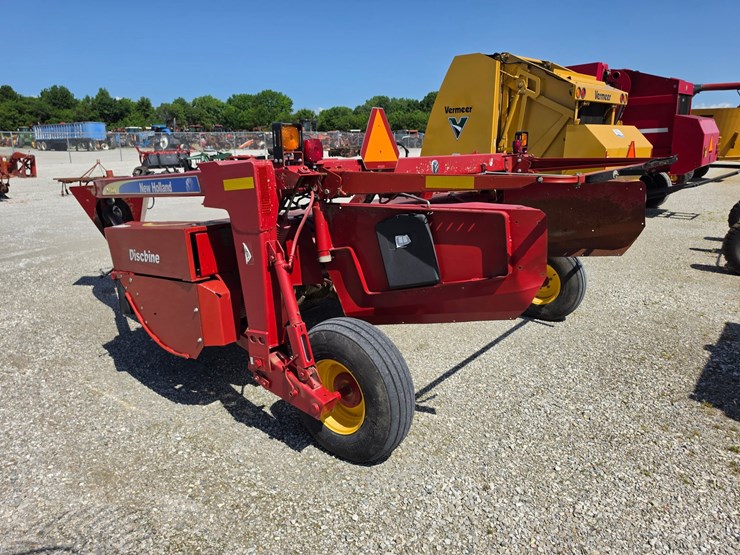 2016-new-holland-h7330-image-9