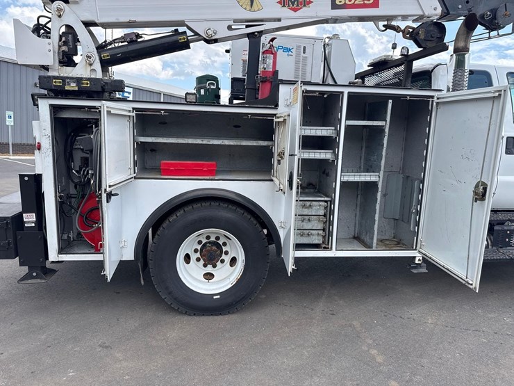 2015-ford-f750-xlt-image-25