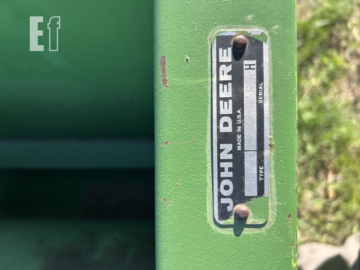 john-deere-pickup-header-3992-image-8