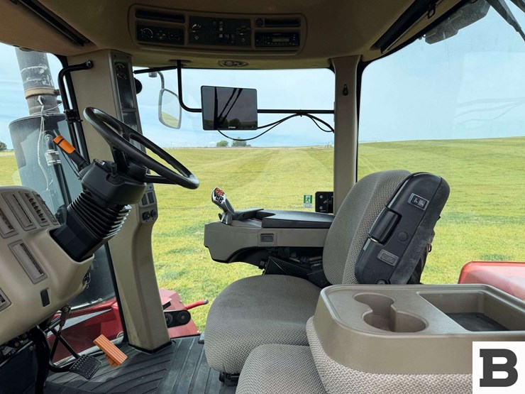 2013-case-ih-steiger-400-hd-image-77