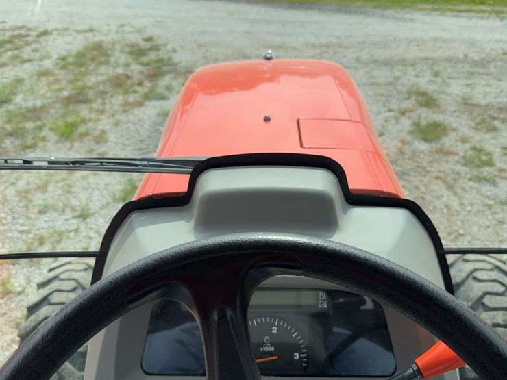 2010-kubota-l5740-image-41