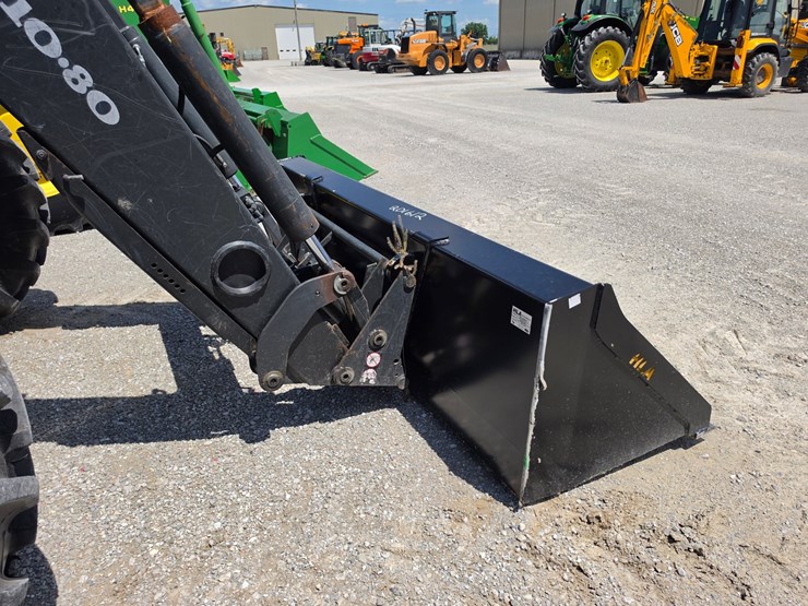 2005-new-holland-ts115a-image-8