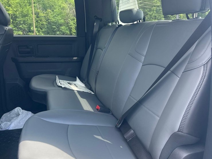 2026-dodge-ram-5500-image-37