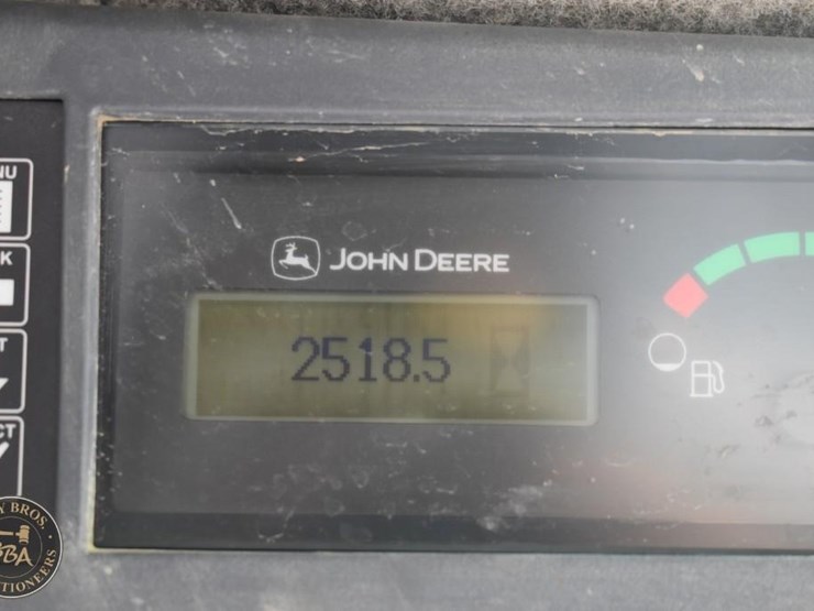 2019-deere-333g-image-46