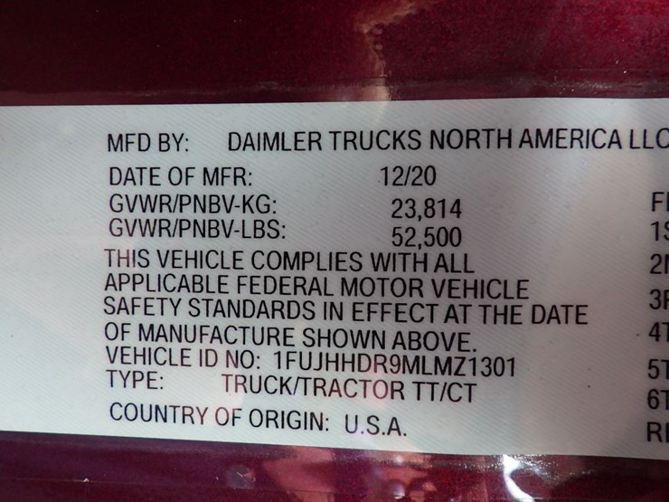 2021-freightliner-cascadia-126-image-24