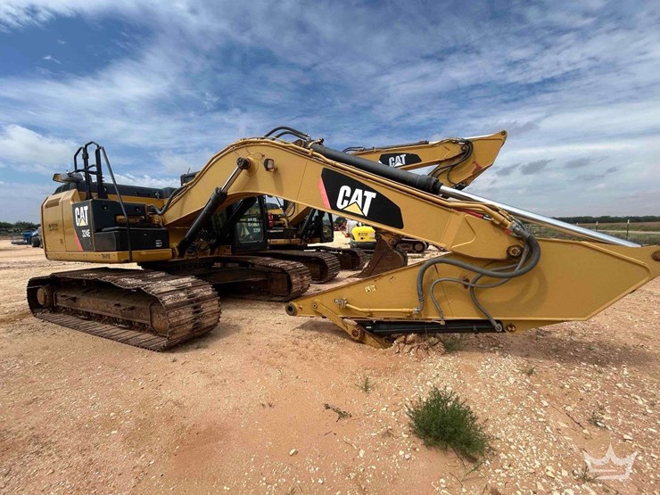2012-caterpillar-324e-image-2