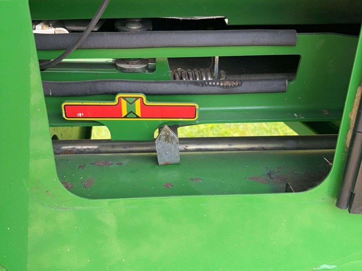 2014-john-deere-635f-image-7