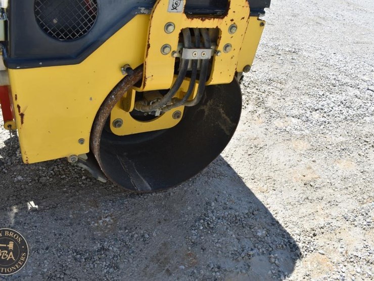 2017-bomag-bw900-50-image-24