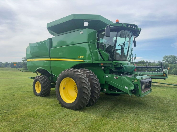 2013-john-deere-s670-image-3