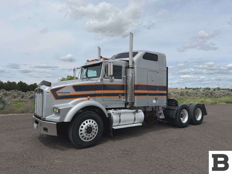 1993-kenworth-t800-image-2