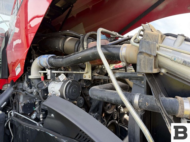 2017-case-ih-magnum-250-cvt-image-22