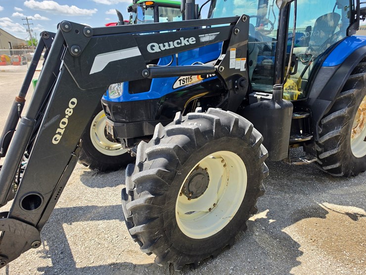 2005-new-holland-ts115a-image-23