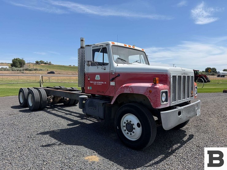 1989-international-s2500-image-7