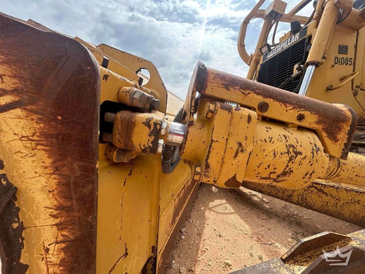 caterpillar-d6r-image-10