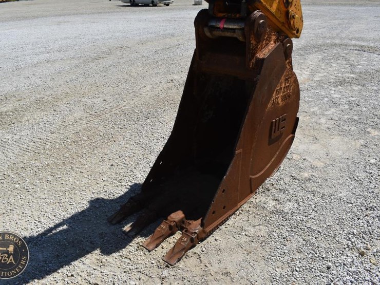 2005-caterpillar-320cl-image-23