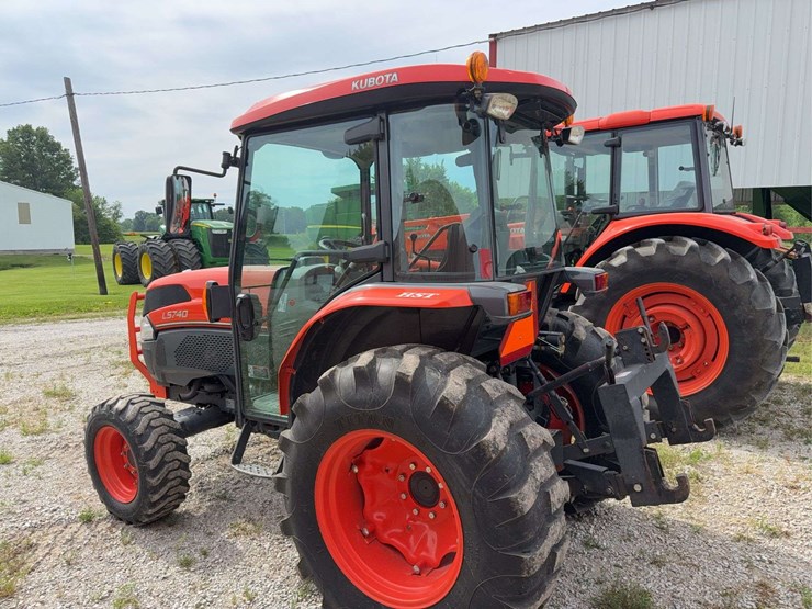 2010-kubota-l5740-image-19