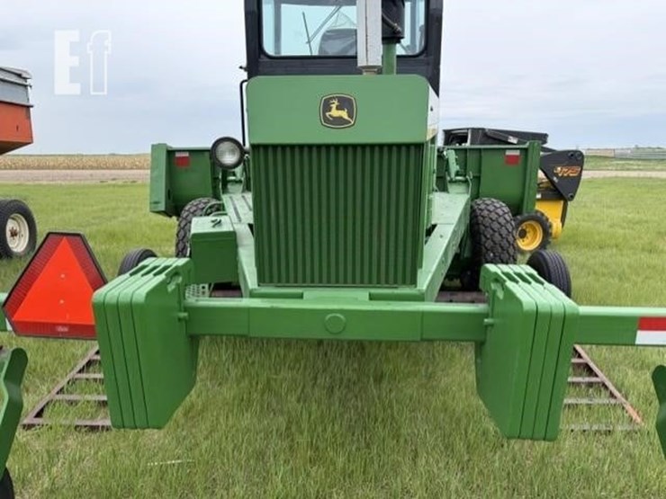 john-deere-2420-image-17
