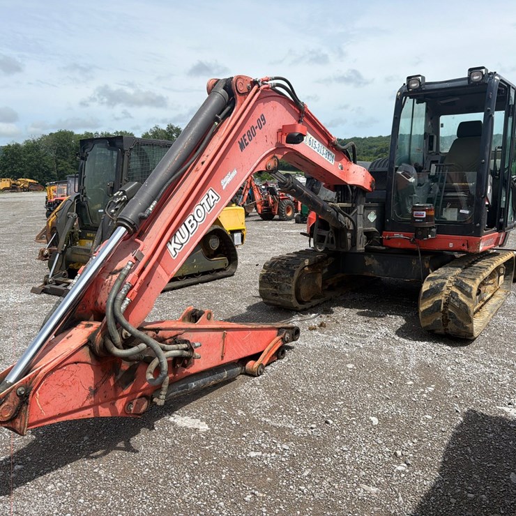KUBOTA KX080-4