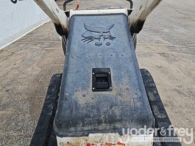 2014-bobcat-mt55-image-12