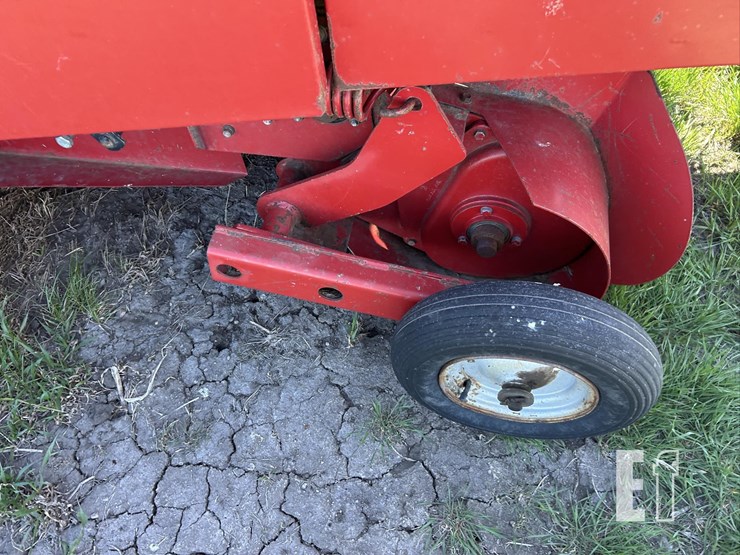 case-ih-8480-image-22