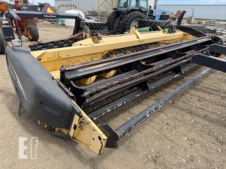 new-holland-18hs-image-13