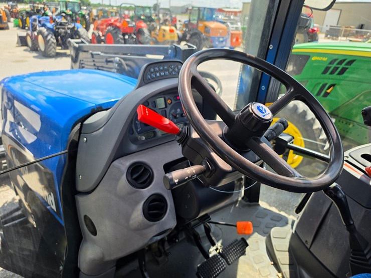 2005-new-holland-ts115a-image-20