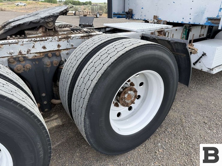 1993-kenworth-t800-image-33