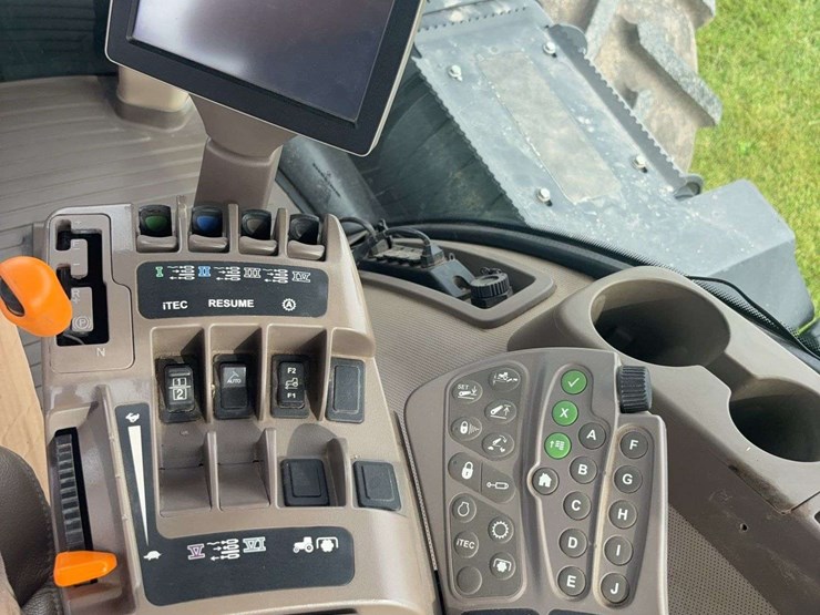 2013-john-deere-9510r-image-46