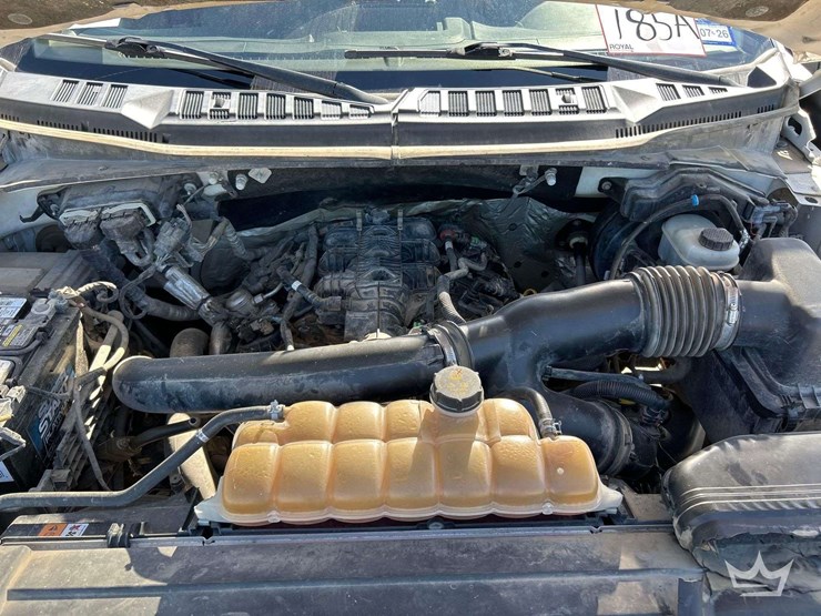 2019-ford-f150-image-8