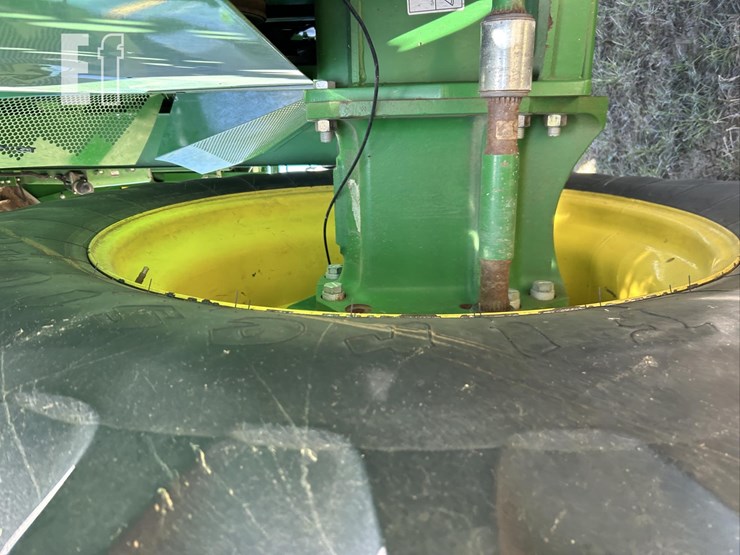 2016-john-deere-s680-image-79