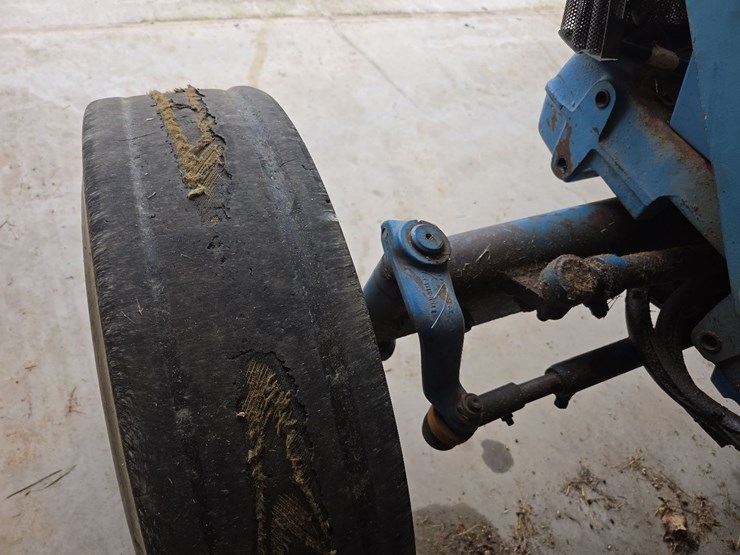 ford-4630-tractor-image-24