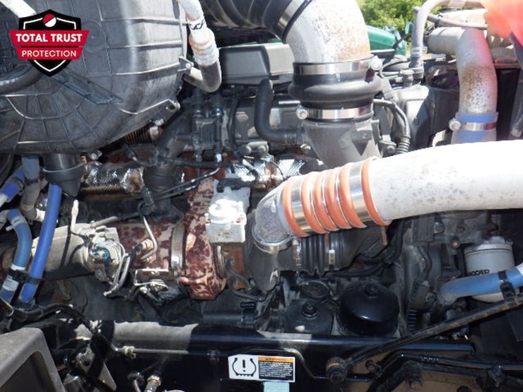 2019-kenworth-t880-image-24