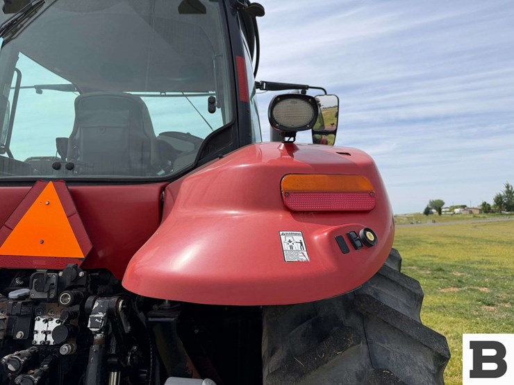 2014-case-ih-magnum-200-cvt-image-53