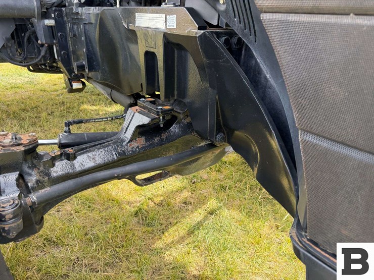 2010-case-ih-magnum-180-image-52